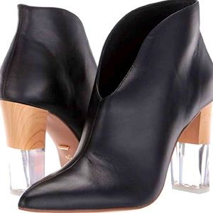 42 Gold, ‘Kisses’, black booties